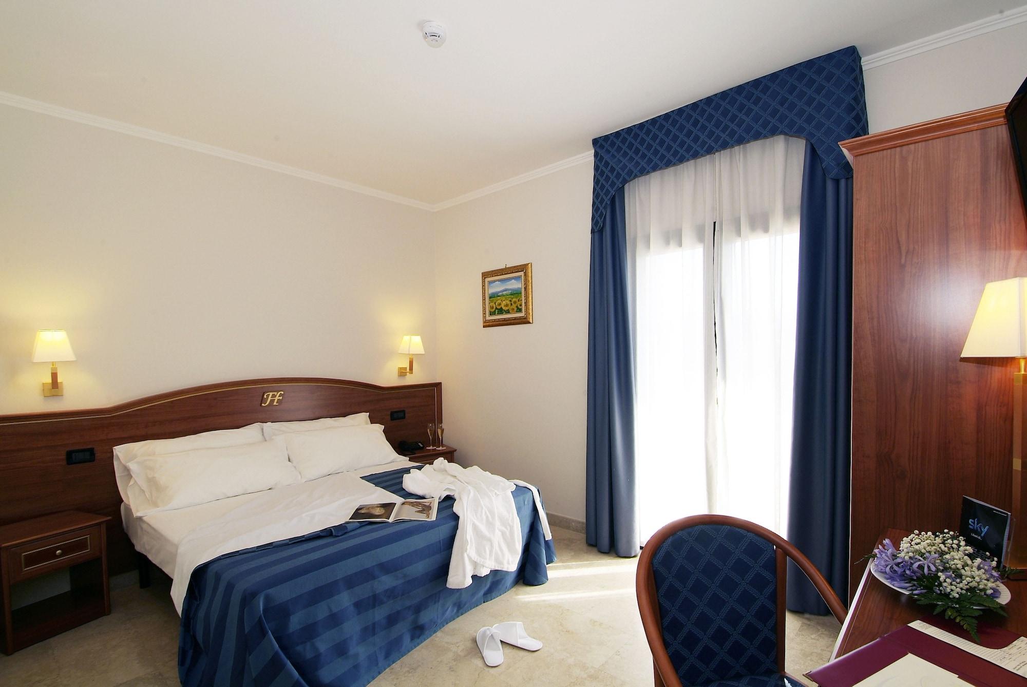 Fashion Hotel Valmontone Eksteriør billede